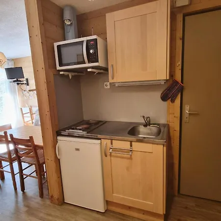 Combe Blanche 1202 Apartament